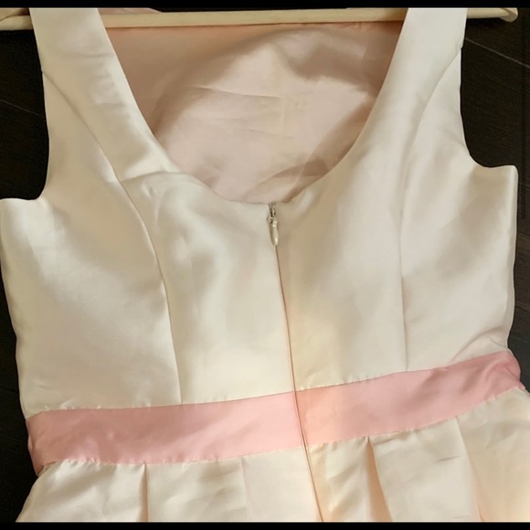 NWT - Chi Chi London Pink Floral Occasion Dress π - Picture 6 of 8